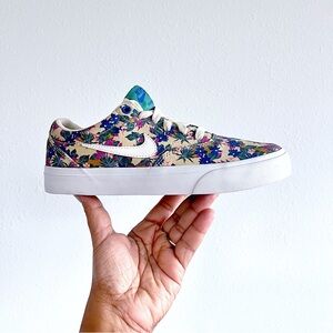 Nike SB Charge Floral Canvas